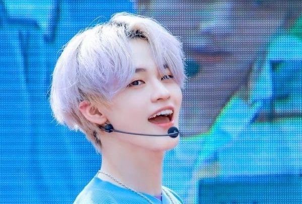 チョンロ　ポラロイド NCT DREAM ポラロイド チョンロの通販 by よう's shop｜ラクマ