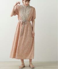 Zozotownでこのワンピースを購入したのですが サンダル以外 Yahoo 知恵袋