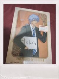 この仁王くんのミニクリアファイルを壁に飾りたいんですが どう飾れ Yahoo 知恵袋