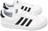新しいadidasのスニーカーを買ったんですが まだ馴染んで柔らかくなって Yahoo 知恵袋