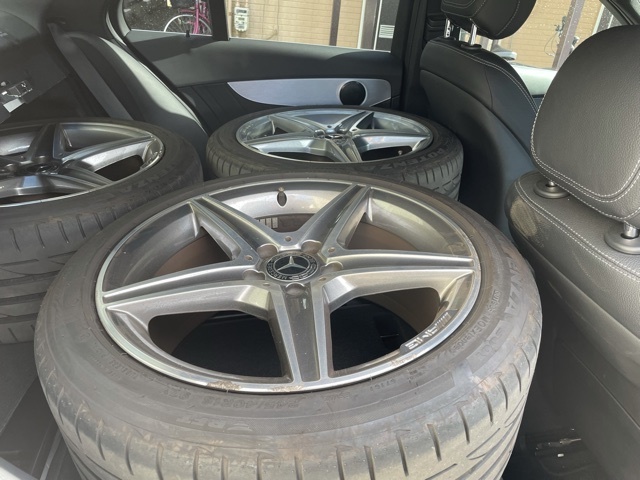 エアコンをｏｎにすると車体から大量の水漏れがあります 車体下 Yahoo 知恵袋