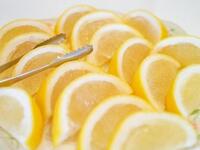 レモンの砂糖づけを食べた事ありますか レモンに砂糖をかけて食べる事です レ Yahoo 知恵袋