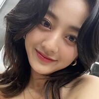 Twiceのジヒョってそんなに美人ですかね 美人ではあります Yahoo 知恵袋