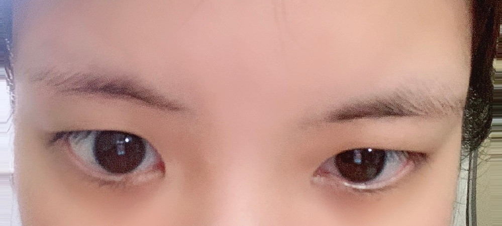 メイクをした状態で泣いていたらその後見たらメイクが顔に付いていて赤っぽいシ Yahoo 知恵袋