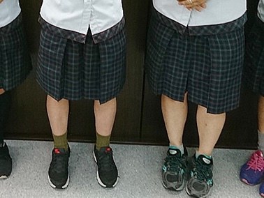 夏服キュロットヤクルトレディ