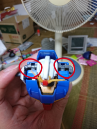 Zガンダムの肩の後ろの接続部が 外れやすいです 他の作品も 説明書通 Yahoo 知恵袋