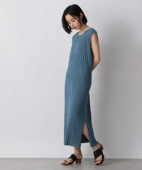 男性に聞きます 女性のノースリーブワンピースは好きですか Yahoo 知恵袋