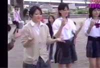 iPhoneの写真をこういう平成初期っぽい画質にする方法知りませんか？？ 