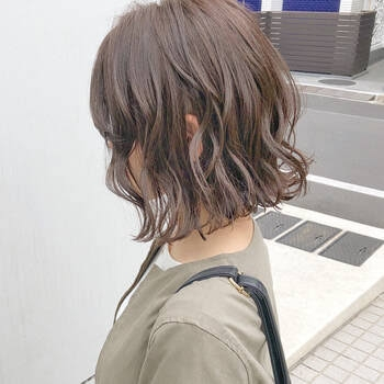 面長で顔がでかいと この画像の髪型は似合わないでしょうか 面長で Yahoo 知恵袋