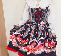 ロリィタさんへの質問です こちらの写真のワンピースを作ったのです Yahoo 知恵袋