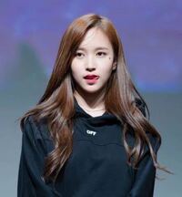 Twiceミナのこの髪型にしたいのですが なんと言って美容院にオーダ Yahoo 知恵袋
