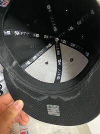 一ヶ月ほど前遠くに出かけた先でニューエラのキャップを被り物ながら汗をたくさ Yahoo 知恵袋