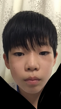 よくある雰囲気イケメンな横顔アイコンみたいな耳に被せるマッシュにしたいで Yahoo 知恵袋