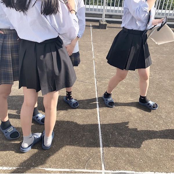 女子中学生 制服パンチラ盗撮 