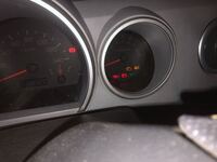 ワゴンrなんですけど エンジン付ける前にエンジン警告灯みたいなのがついてる Yahoo 知恵袋