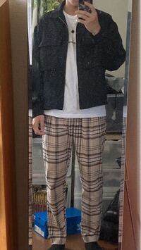 アウターよりもインナーのほうが丈が長い場合どうしますか アウターまたはインナ Yahoo 知恵袋