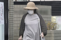 松葉杖は1本で使うことがあるのですか 私が足首をねん挫したときは左右の２本 Yahoo 知恵袋