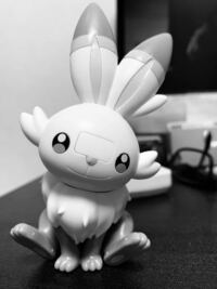 このポケモンを捕まえたのですが ポケモン図鑑に登録されません一体誰でし Yahoo 知恵袋