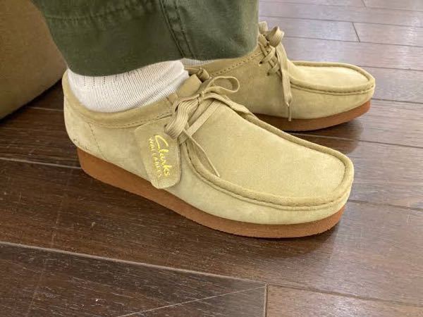クラークス(clarks)のワラビー2lowを購入したのですが、 - Yahoo!知恵袋
