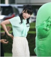 渡邊渚アナの胸はガチャピンの頭に似ていますか エロいから赦 Yahoo 知恵袋