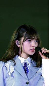 髪を耳にかけたときすぐに元に戻らないようにキープする方法はありますか Yahoo 知恵袋