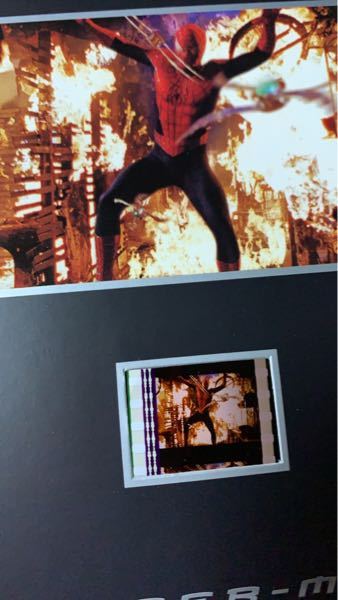 トビーマグワイア版スパイダーマンのアメイジングボックスに同梱されているフィルムって複製フィルムですか？