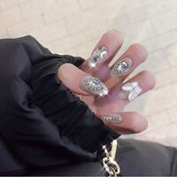 ネイルサロンでこの長さでこのネイルしたいんですけどいくらくらいか Yahoo 知恵袋