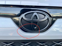 どなたか教えて下さい 車の黒いプラスチック 樹脂ではないです Yahoo 知恵袋