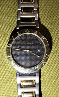 このBVLGARIの時計は、本物でしょうか？本物なら、シリアルナンバー