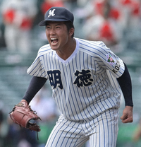明徳義塾　縦縞下のユニフォーム 明徳義塾 縦縞下のユニフォーム - メルカリ