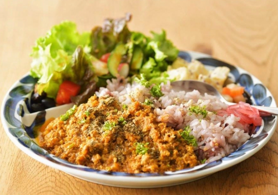 このカレー カロリーと糖質どれくらいだと思いますか 丸亀製麺のか Yahoo 知恵袋