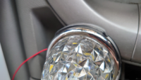 トラックマーカーダウンライト付きのダウンライトの部分の車検について教えてください。 車両の後方からダウンライトの光源見えなければ大丈夫と言われてますが、LEDの球の光が見えなけれ大丈夫と言う解釈なんですか？