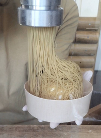 最近よくある目の前で絞ってくれるモンブランのカロリーってどのくら Yahoo 知恵袋