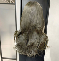 ブリーチなしで入る限界の明るさの髪の写真を送ってください Yahoo 知恵袋