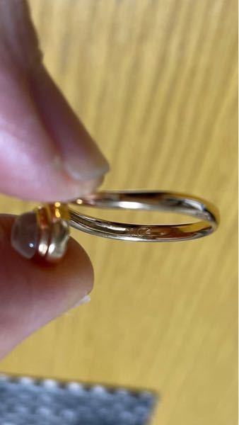母から形見としてもらう予定のリングですが、地金はなんですか？「0.2