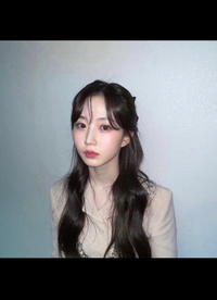 この人誰だか分かりますか 分かる方教えてください Kpop 韓国アイドル Yahoo 知恵袋