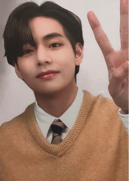 Btsセルカ こちらのテヒョンの写真の出処 もと がどこか分か Yahoo 知恵袋