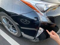 買い物から駐車場へ戻ってくると 当て逃げされたような傷を見つけま Yahoo 知恵袋