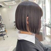 男子高校生は写真のような黒髪切りっぱなしボブに前髪は長めシースルーの髪型を Yahoo 知恵袋