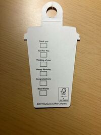 誕生日プレゼントで友達にスタバのものを渡します このタグはど Yahoo 知恵袋