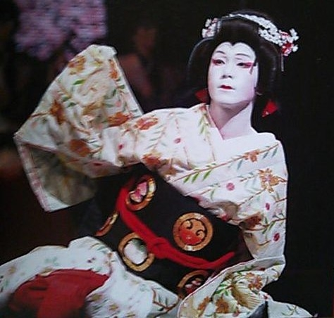 滝沢歌舞伎 を観て思ったのですが 滝沢秀明は 女形 ですか Yahoo 知恵袋
