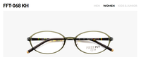 女用のメガネを男がかけるのはどうですか?眼鏡市場のフリーフィットなのですが。私は小さめのフレームが好きです。でも、このフレームは女用のようです。カーキの色も好きなので欲しいと思ったのですが。 https://www.meganeichiba.jp/frame/freefit_sustainable/FFT-068-KH-53/