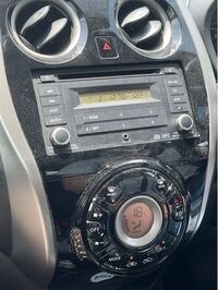 至急 写真の車 日産ノートを使ってますiphoneをbluetooth接 Yahoo 知恵袋