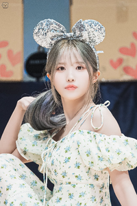 ディズニーで彼女とキスするスポットは こんばんは 彼女がディズニー好きで Yahoo 知恵袋