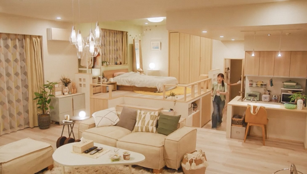 ドラマ ユニコーンに乗って の永野芽郁さんが演じる佐奈さんの部屋のソファが Yahoo 知恵袋