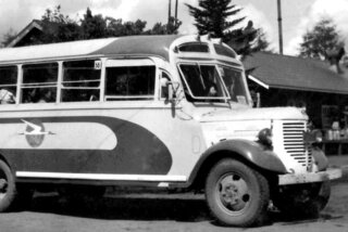 たぶん速度表示灯というようでしょうか 昔のボンネットバスの前面 運転席の上 Yahoo 知恵袋