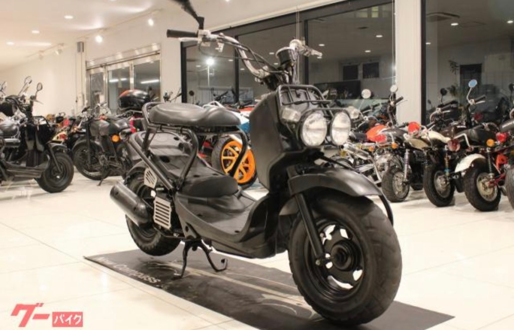 バイク屋に安いズーマーを見に行ったら、これは本物のズーマーでは