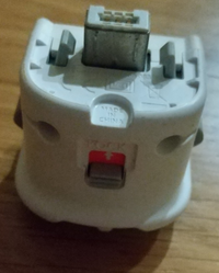 Wiiリモコンを購入したら付いてきた画像の物 一体何ですか スタ Yahoo 知恵袋