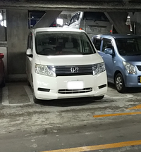 バック駐車のコツは 車の運転を始めて2ヶ月になります 週に2回のペースで運転 Yahoo 知恵袋