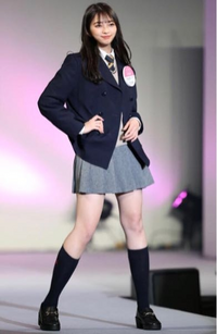 画像ありこの方は日本一可愛い女子高生らしいです 確かに顔の整い方 Yahoo 知恵袋